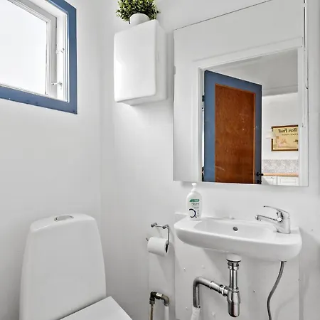 2 Bedroom Front In Holiday home *