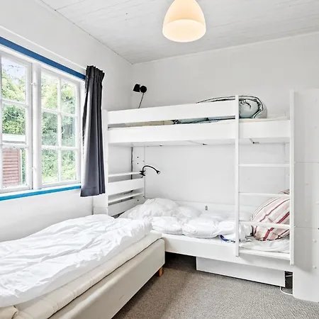 Hébergement de vacances 2 Bedroom Front In Rude (Sjaelland og Oerne)