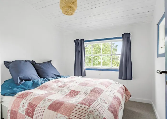 2 Bedroom Front In * Rude (Sjaelland og Oerne)
